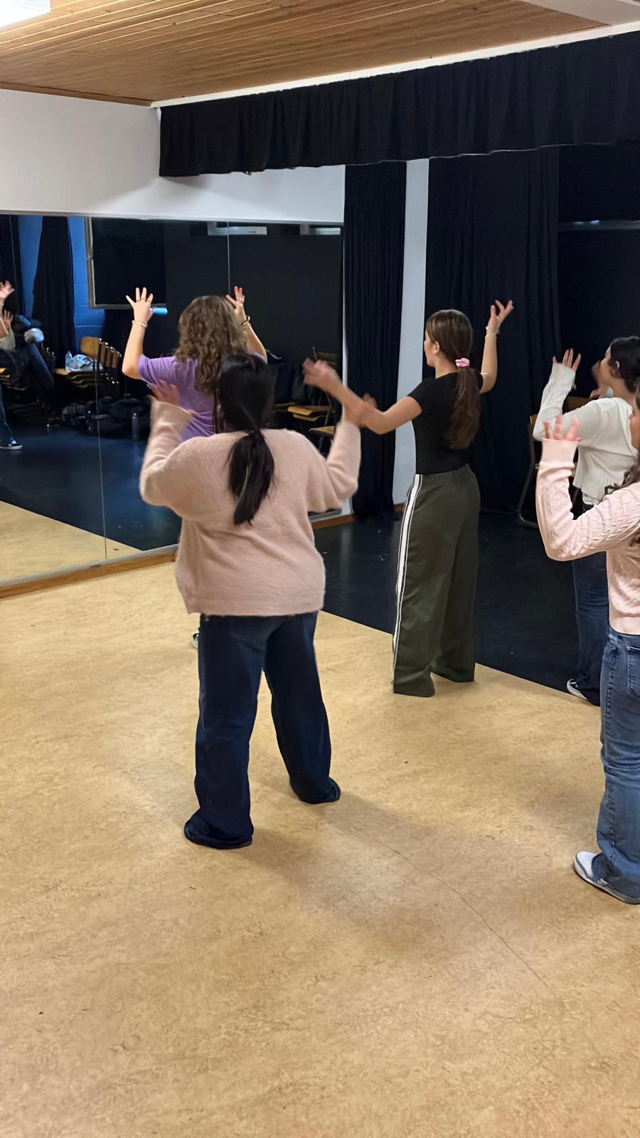 WhatsApp Image 2025-11-08 at 20.53.11 (5)